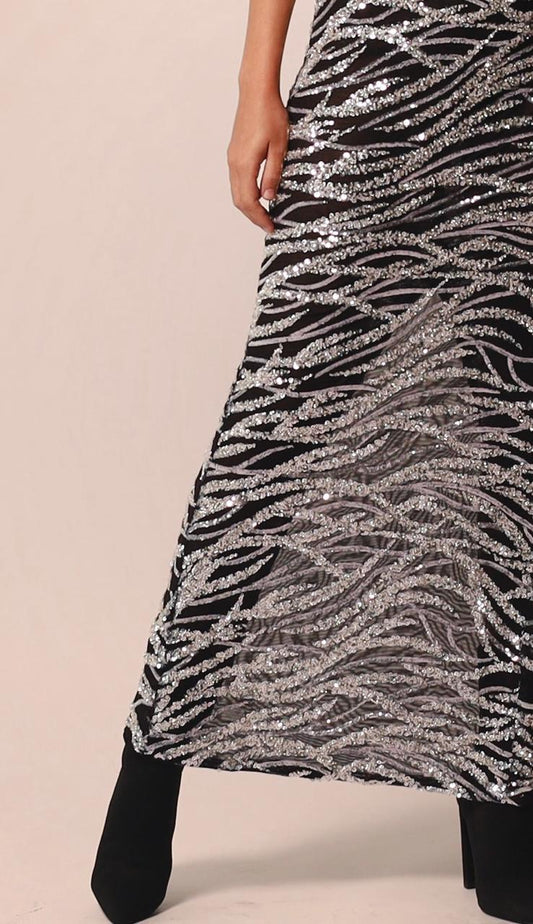 VESTIDO ESCOTE CAIDO CON LENTEJUELAS